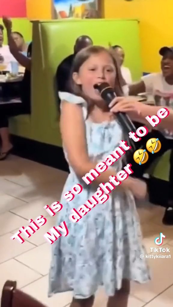 Young White girl sings Project Pat